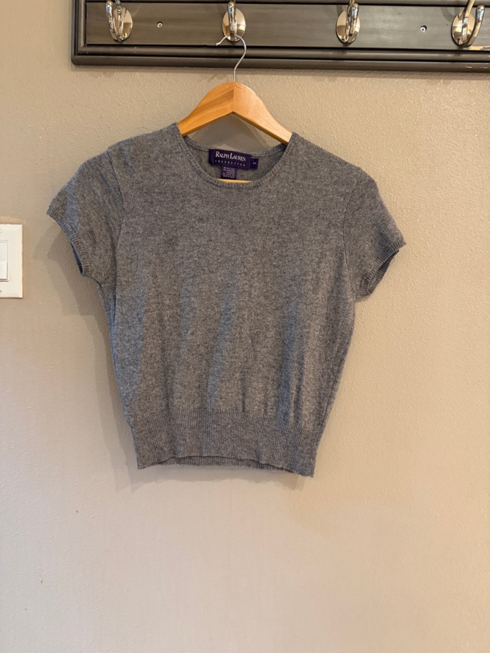 Ralph Lauren Purple Label Heather Gray Short-Sleeve Cashmere Crewneck Sweater